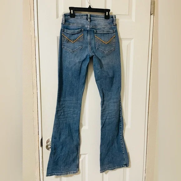 Sale! Idyllwind Blue Flare Women's Jeans - Picture 7 of 11